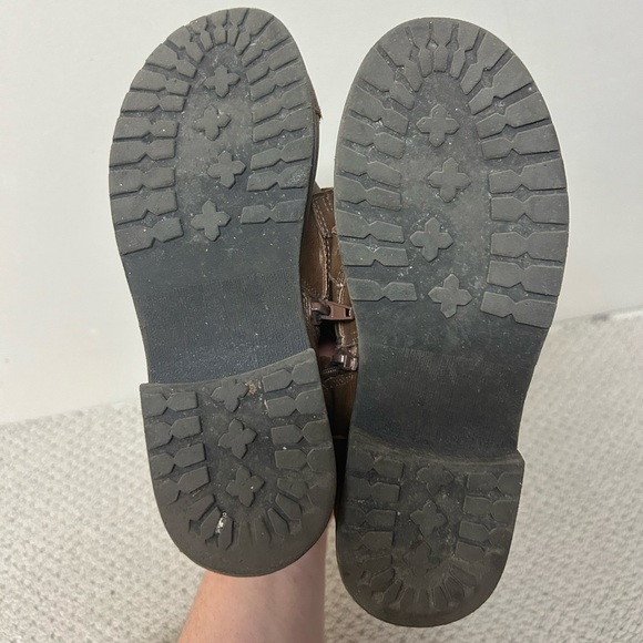 2/$20❤️- BOOTS | Kids (girls) zip up boots size 2 - Picture 6 of 6